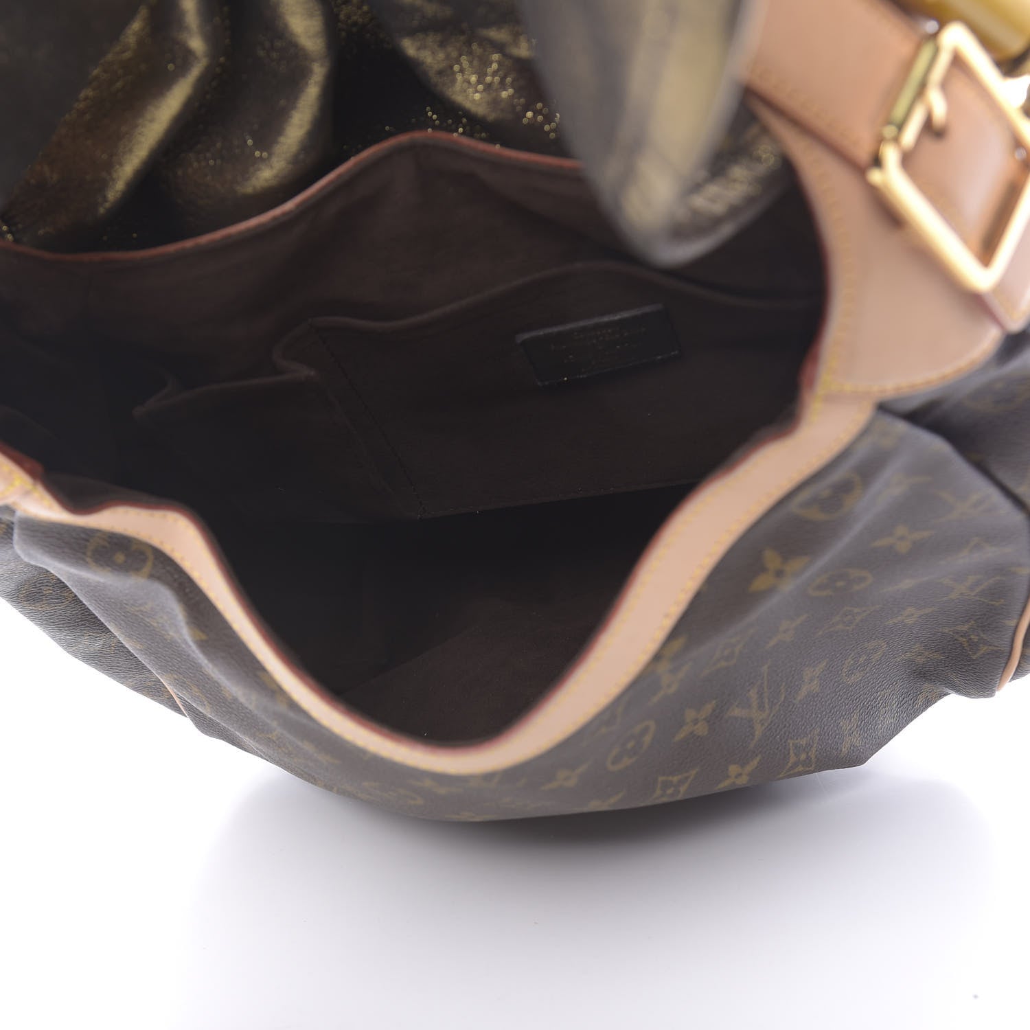 Louis Vuitton Monogram Kalahari GM 5 of 9