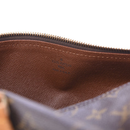 Louis Vuitton Monogram Papillon 26 8 of 9