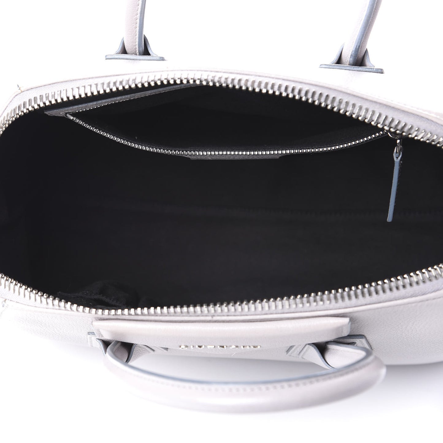 Sugar Goatskin Medium Antigona Pearl Grey