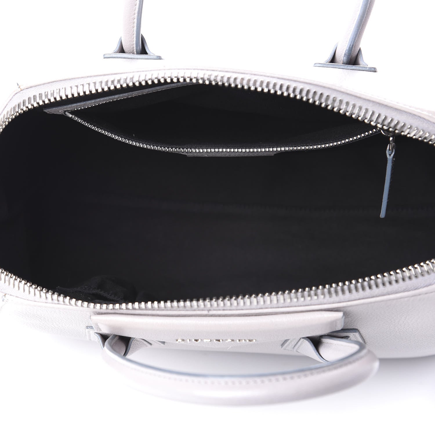 Givenchy Sugar Goatskin Medium Antigona Pearl Grey 5 of 12