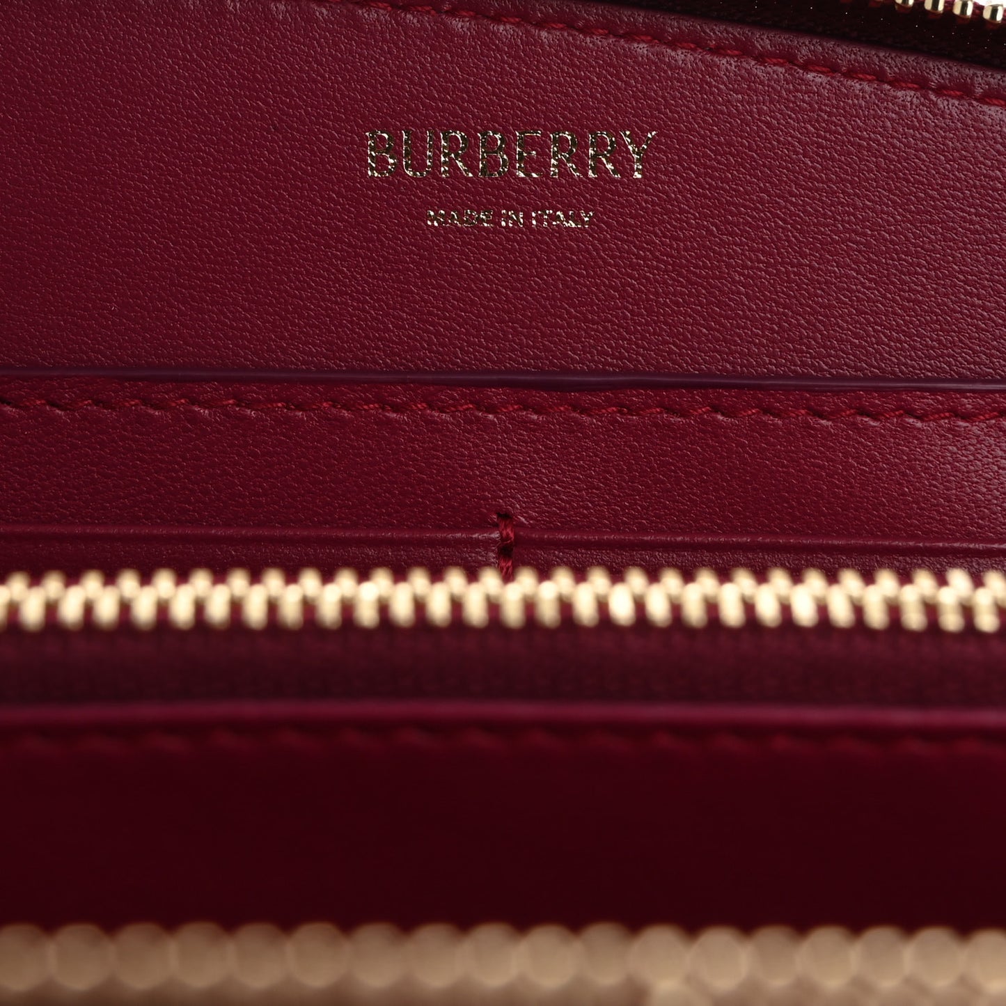 Calfskin Shield Zip Pouch Wallet Ripple
