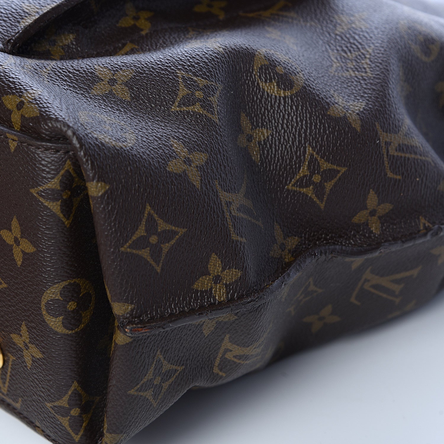 Louis Vuitton Monogram Metis 18 of 22