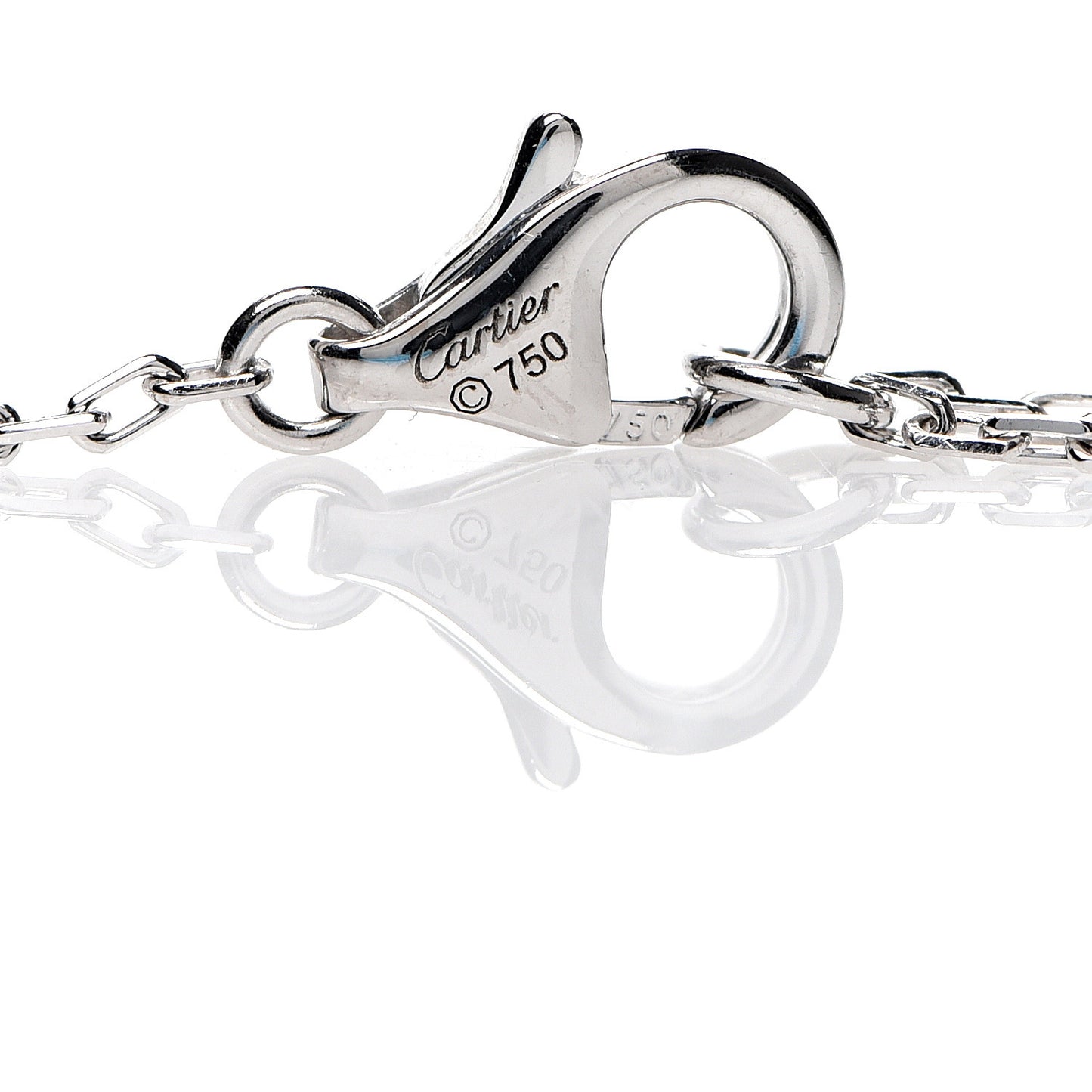 18K White Gold Diamond SM D'Amour Pendant Necklace