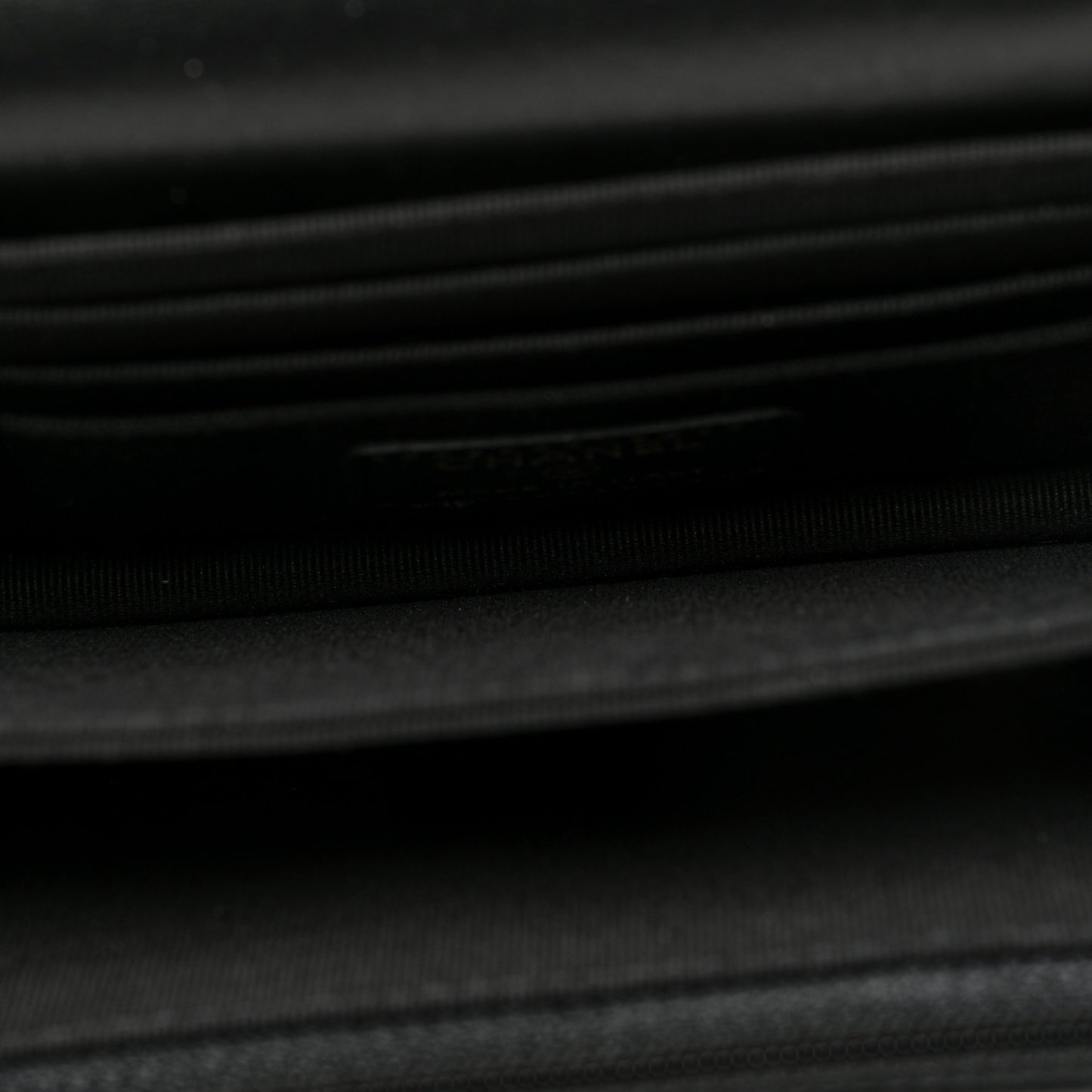 Calfskin Quilted Mini Maxi Pearls Wallet On Chain WOC Black