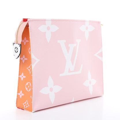 Louis Vuitton Monogram Giant Toiletry Pouch 26 Rouge 3 of 10