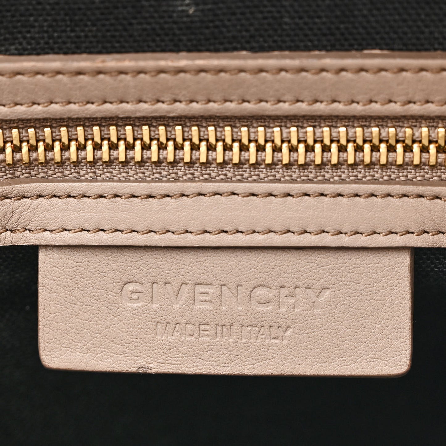 Calfskin Ayers Trim Medium Antigona Grey