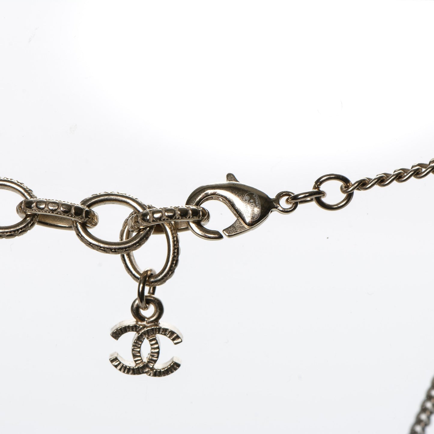 Metal Resin Star CC Necklace Silver Gold