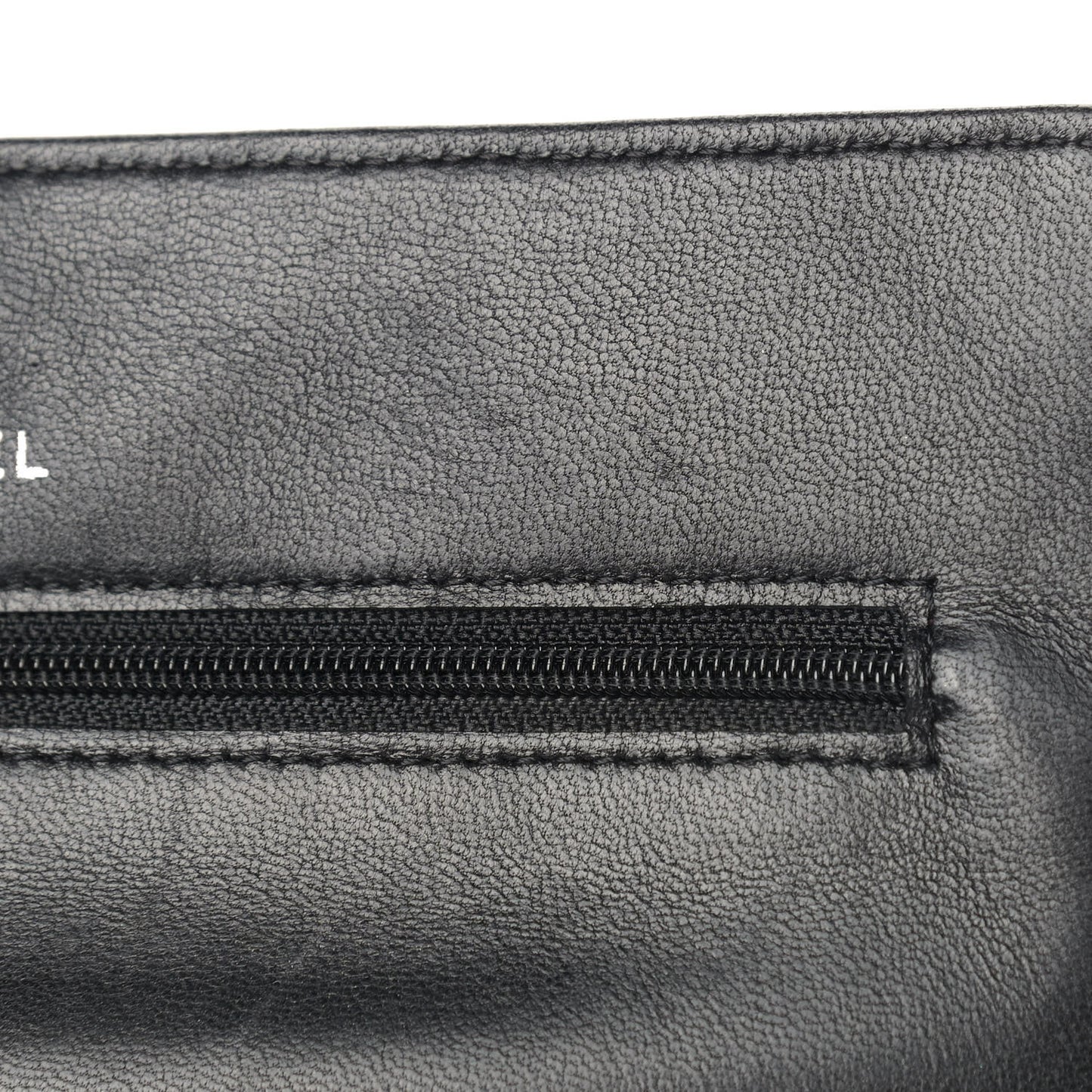 Lambskin Quilted Wallet On Chain WOC Black