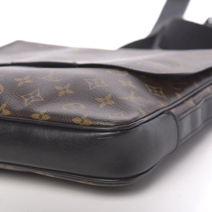 Louis Vuitton Monogram Macassar Bass MM 8 of 9