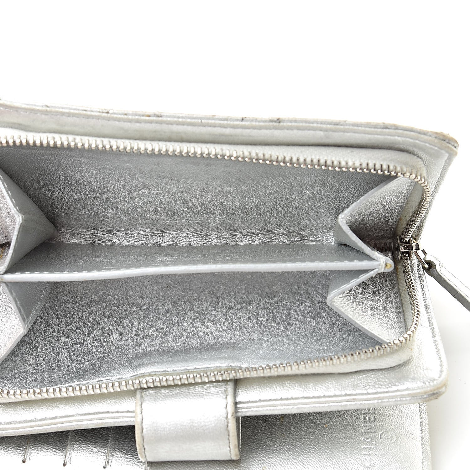 Chanel Metallic Lambskin Quilted Zipped Pocket Wallet Silver 6 of 21
