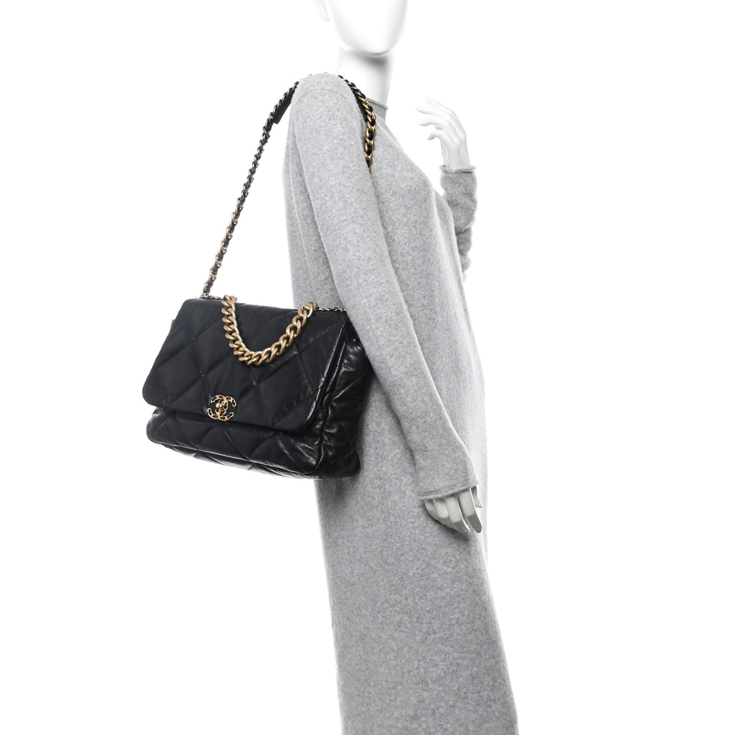 Goatskin Quilted Maxi Chanel 19 Flap Black