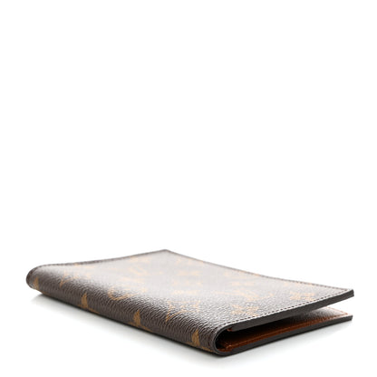 Louis Vuitton Monogram Passport Cover 4 of 6