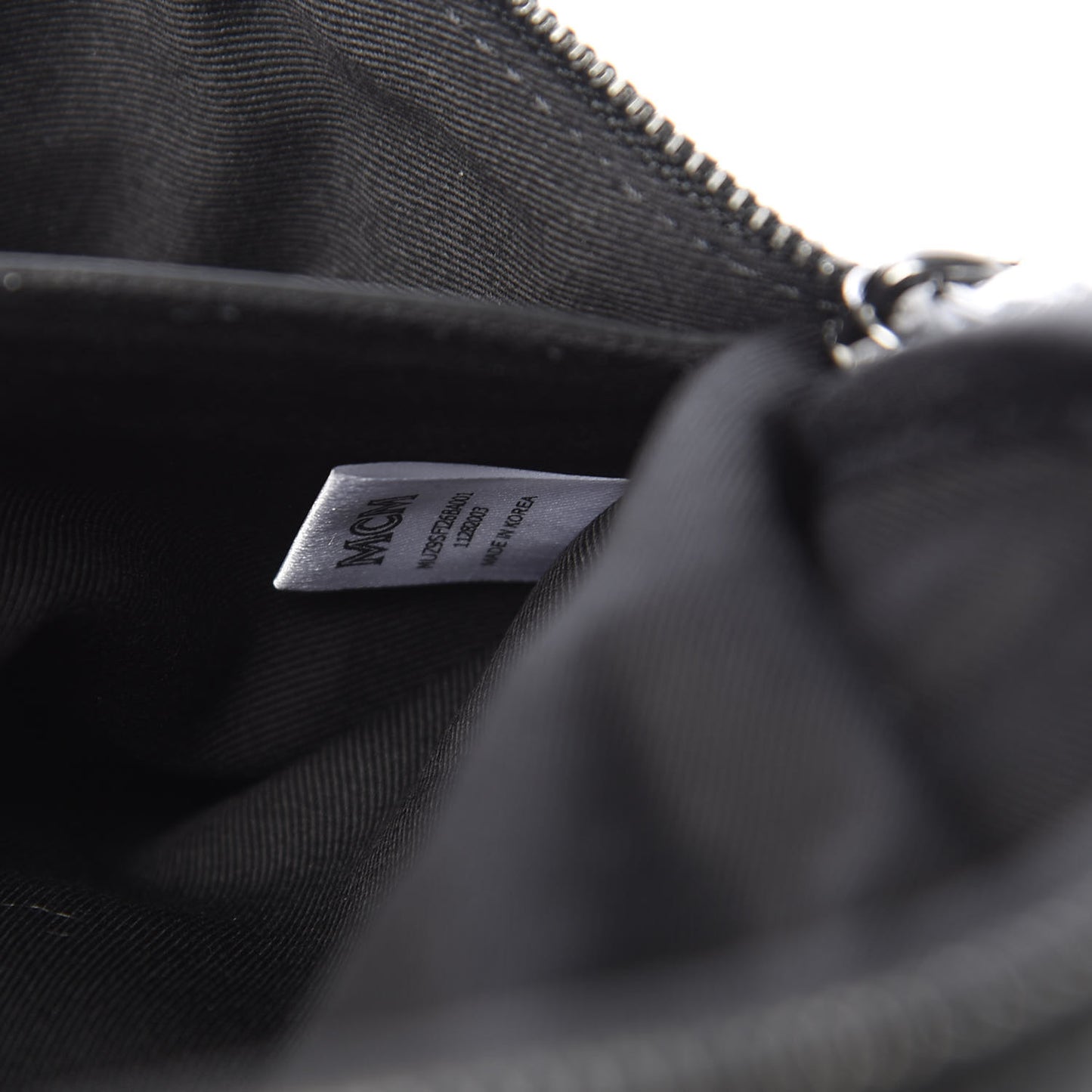 Skyoptic Visetos Small Fursten Belt Bag Diamond Black