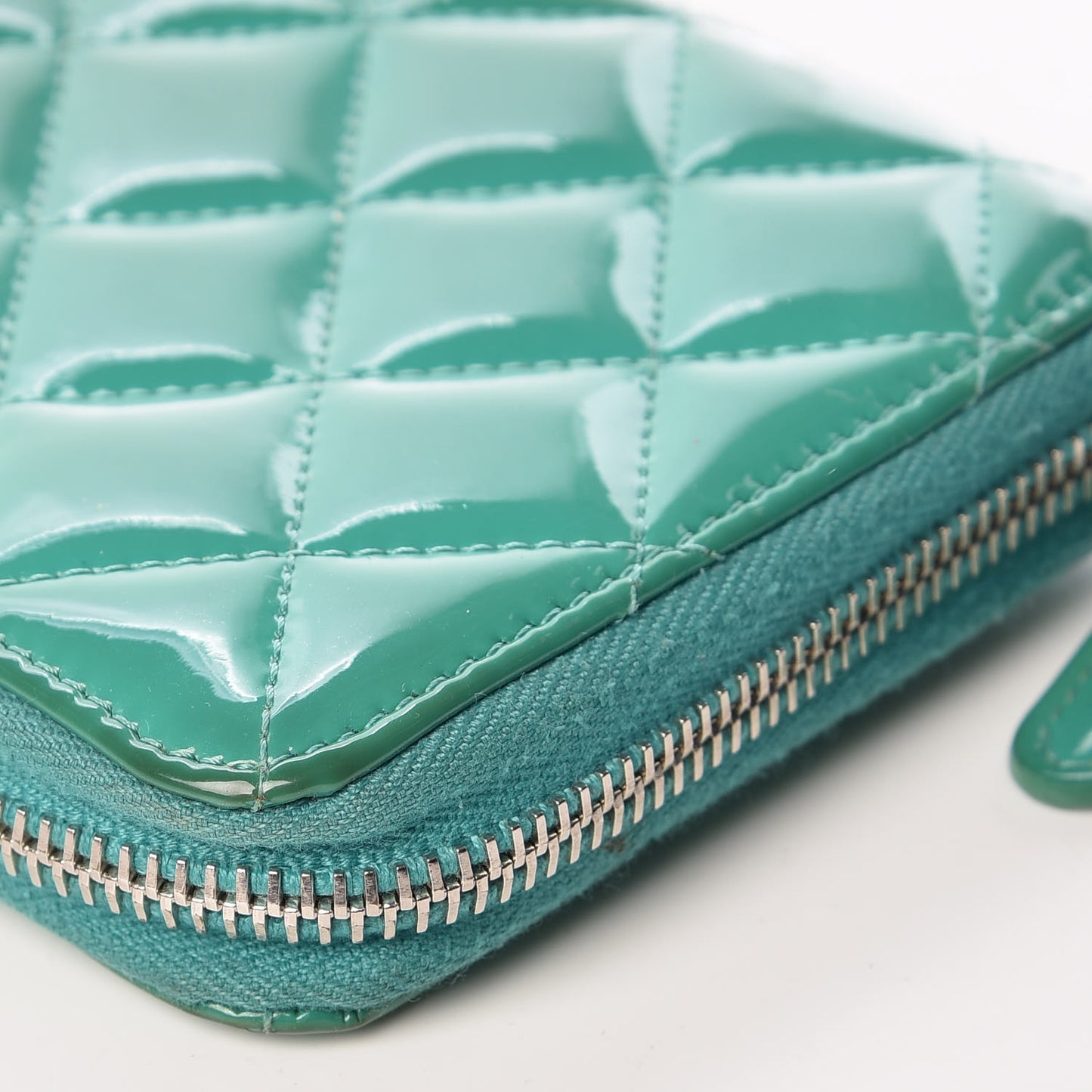 Patent Calfskin Quilted Large Gusset Zip Around Wallet Green