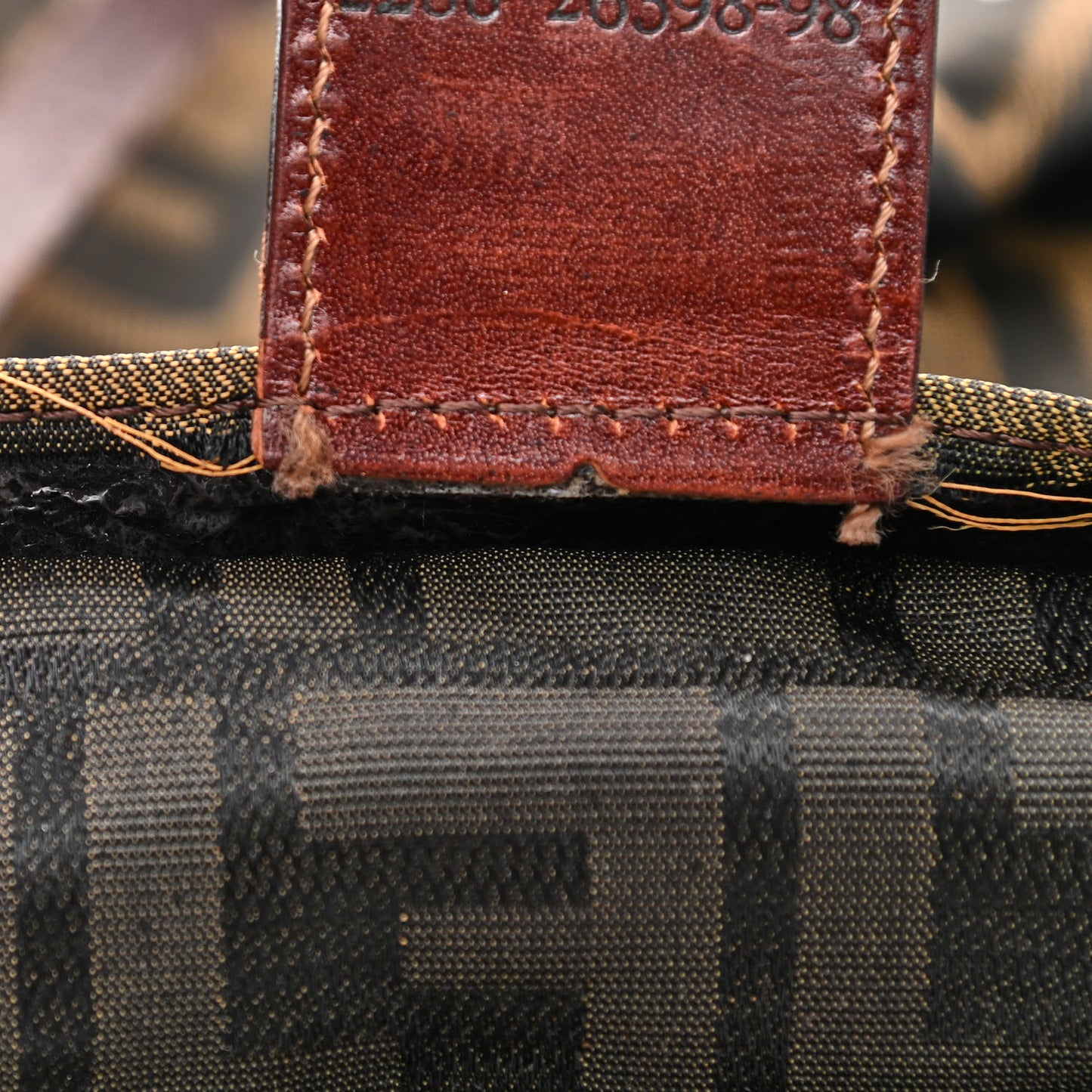 Zucca Shopping Tote Tobacco