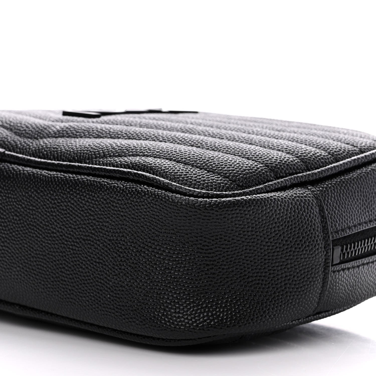 Saint Laurent Grain De Poudre Matelasse Monochrome Monogram Mini Lou Camera Bag Black 6 of 10