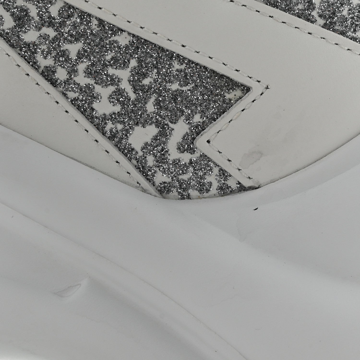 Louis Vuitton Monogram Calfskin LV Archlight Sneakers 39 White 12 of 12