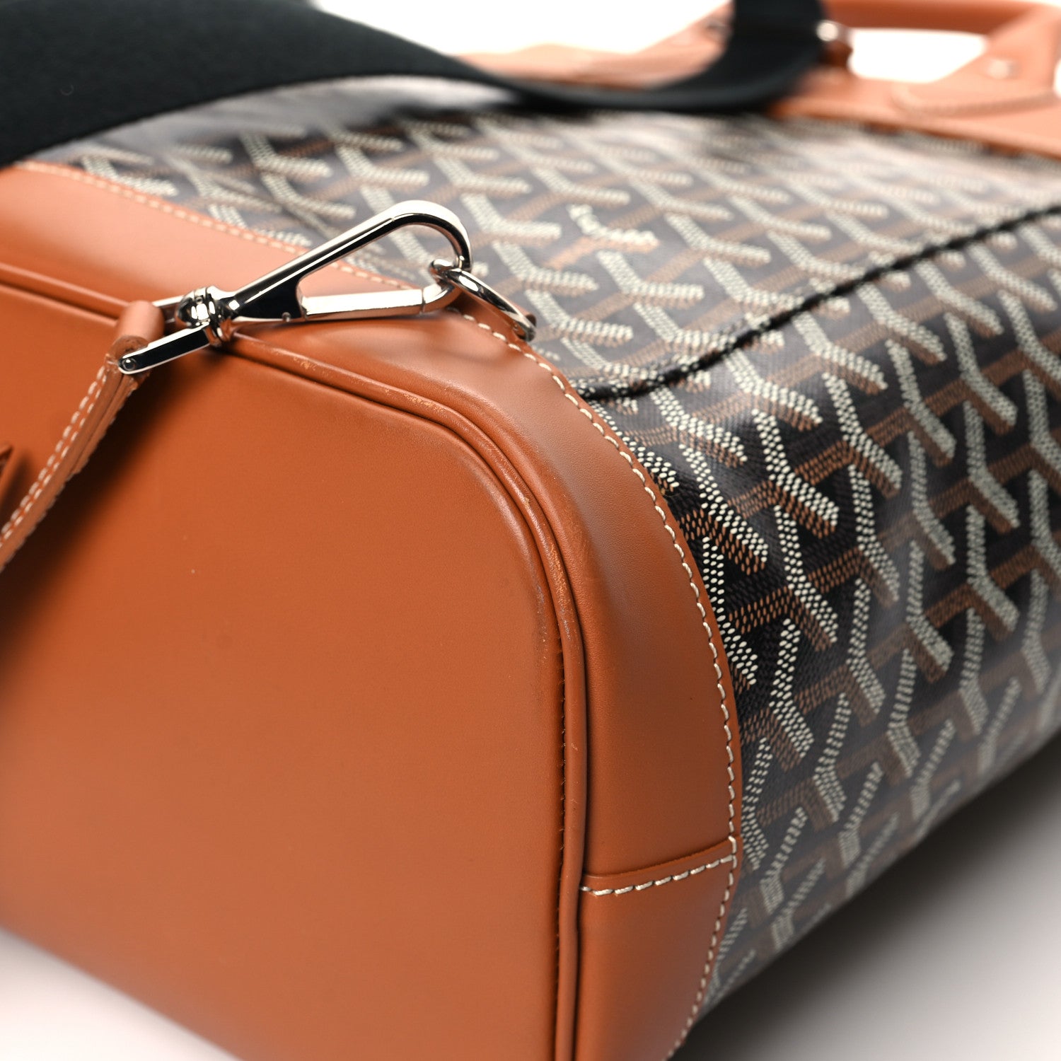 Goyard Goyardine Calfskin Alpin MM Backpack Gold Black 11 of 15