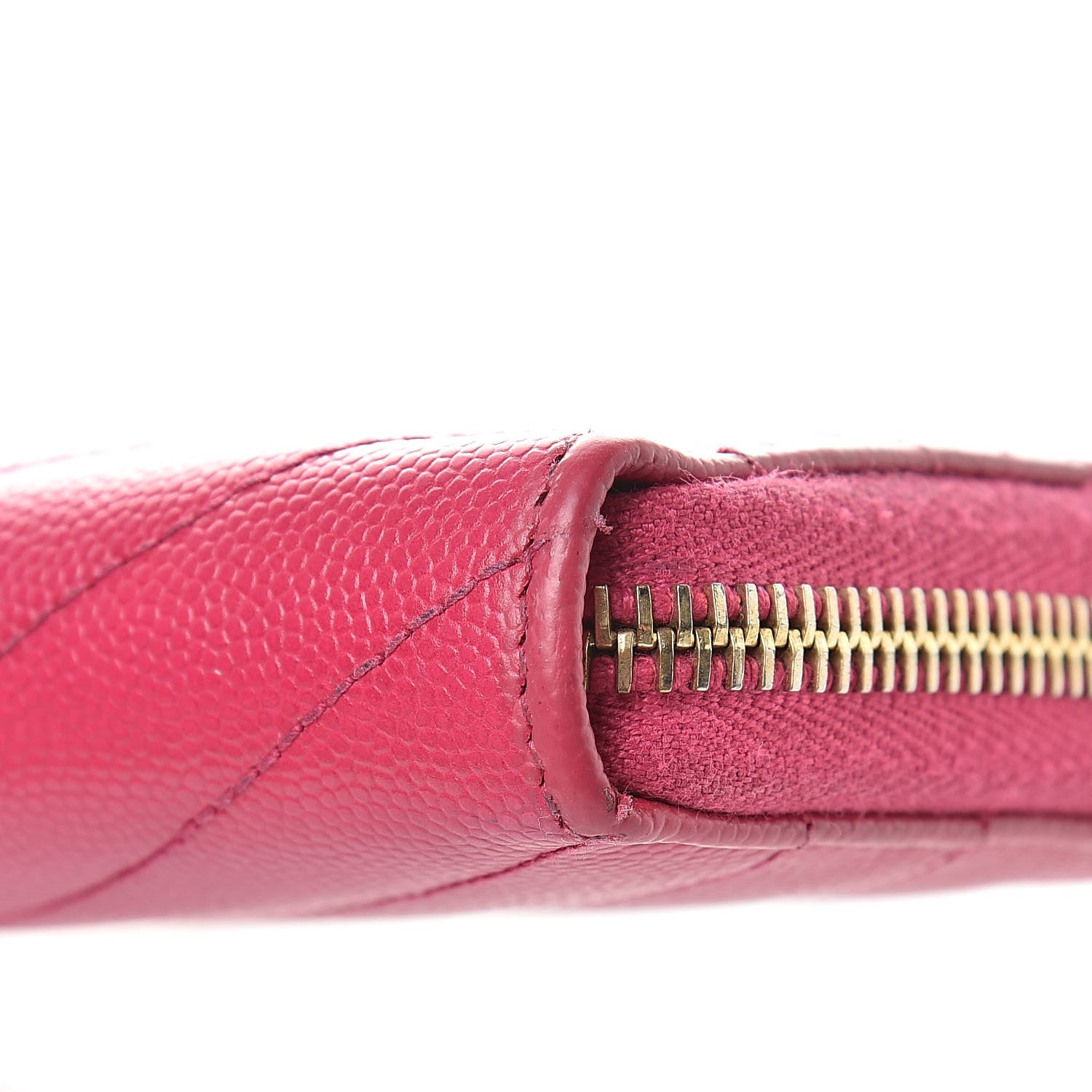 Saint Laurent Grain De Poudre Matelasse Chevron Monogram Zip Around Wallet Bubblegum 14 of 14