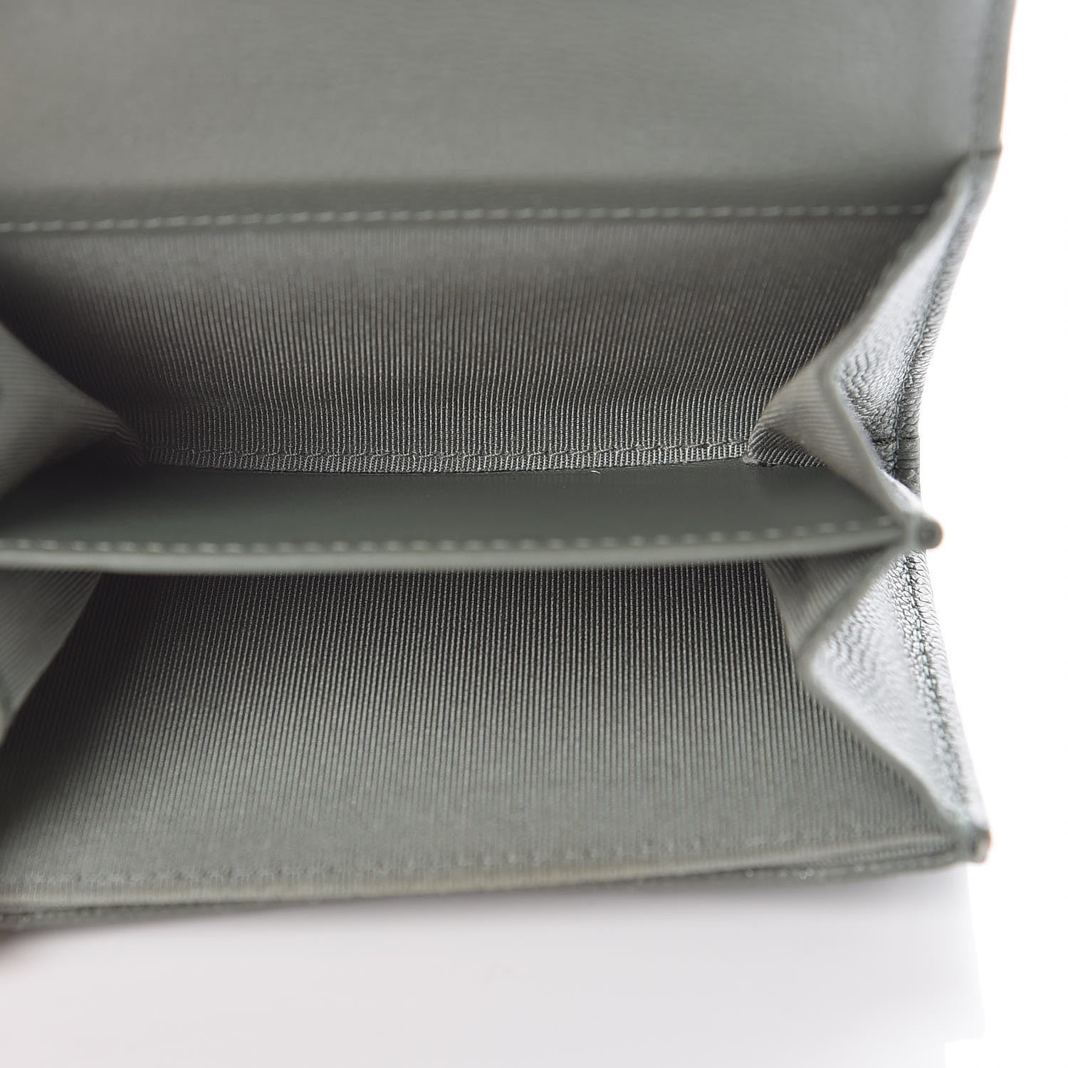 Chanel Iridescent Caviar Quilted Flap Card Holder Wallet Green 5 of 9