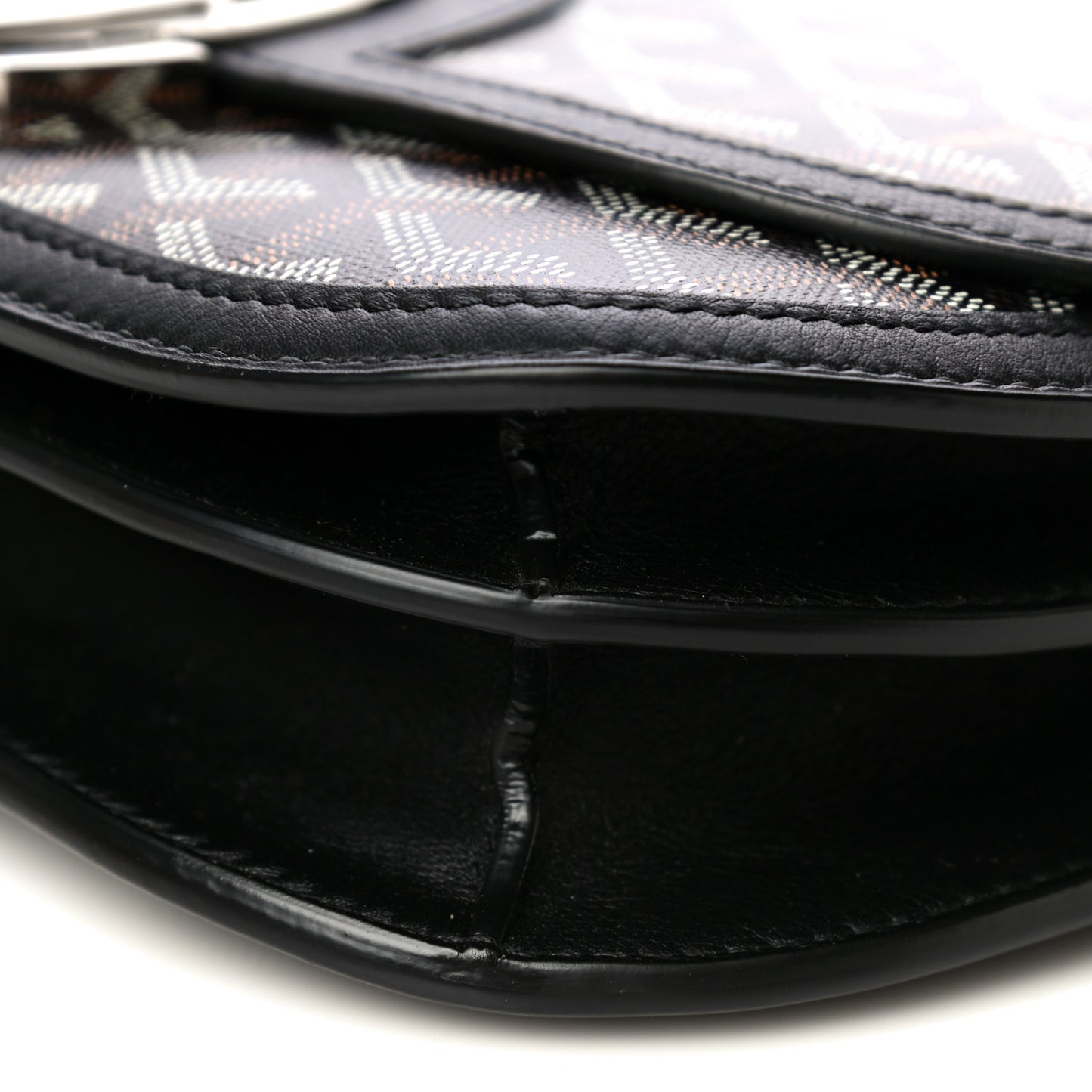 Goyardine 233 PM Shoulder Bag Black