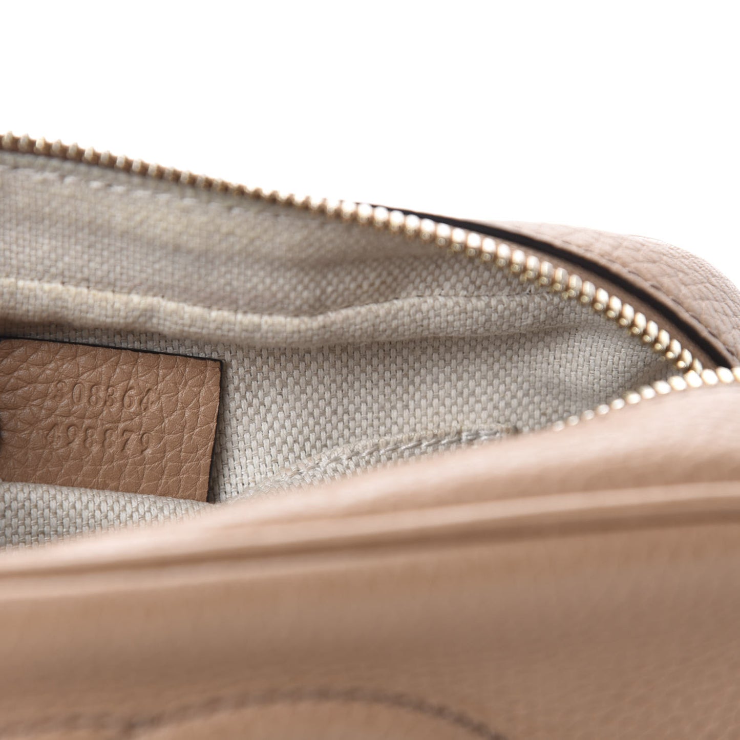 Pebbled Calfskin Small Soho Disco Bag Camelia