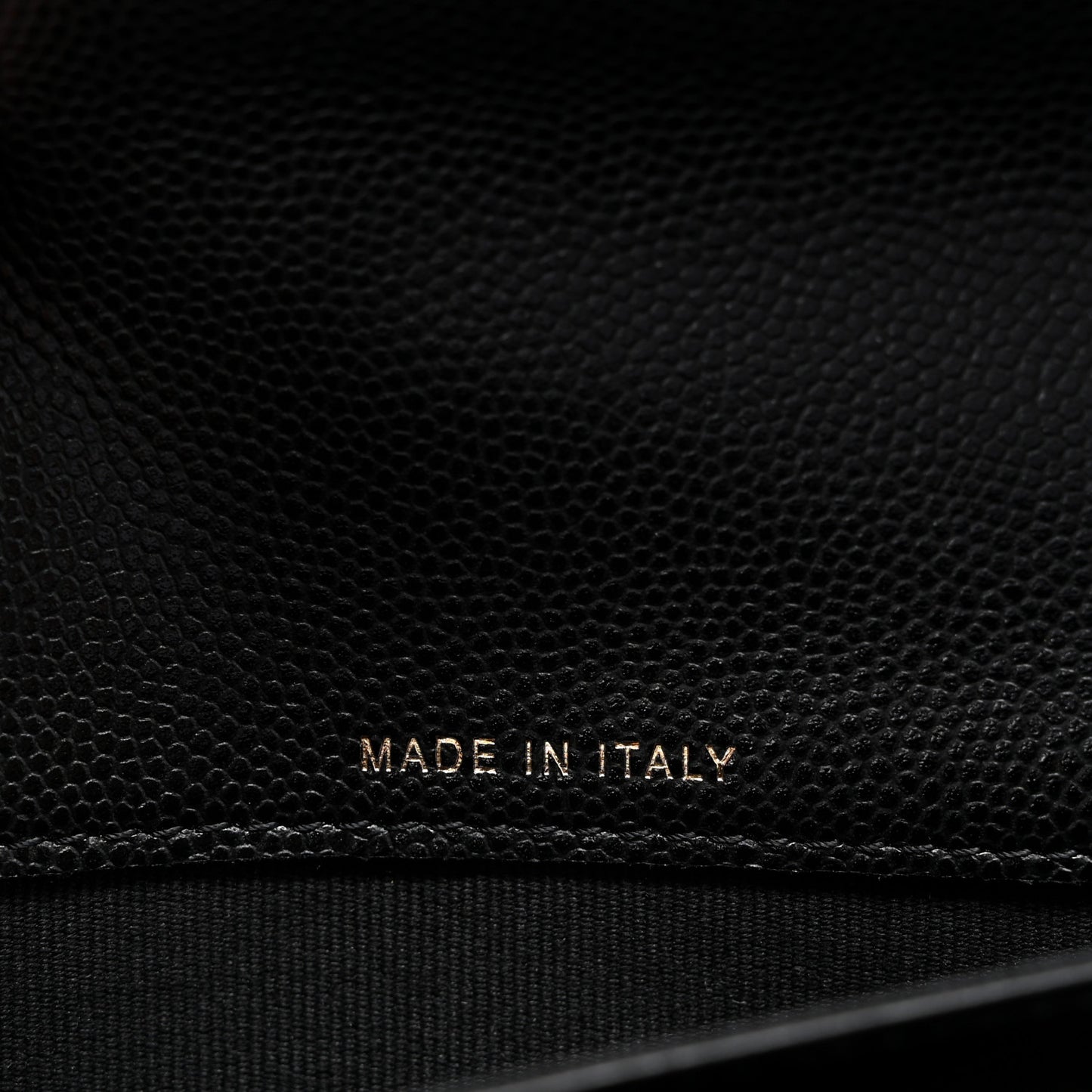 Caviar Quilted Large Boy Gusset Flap Wallet Black