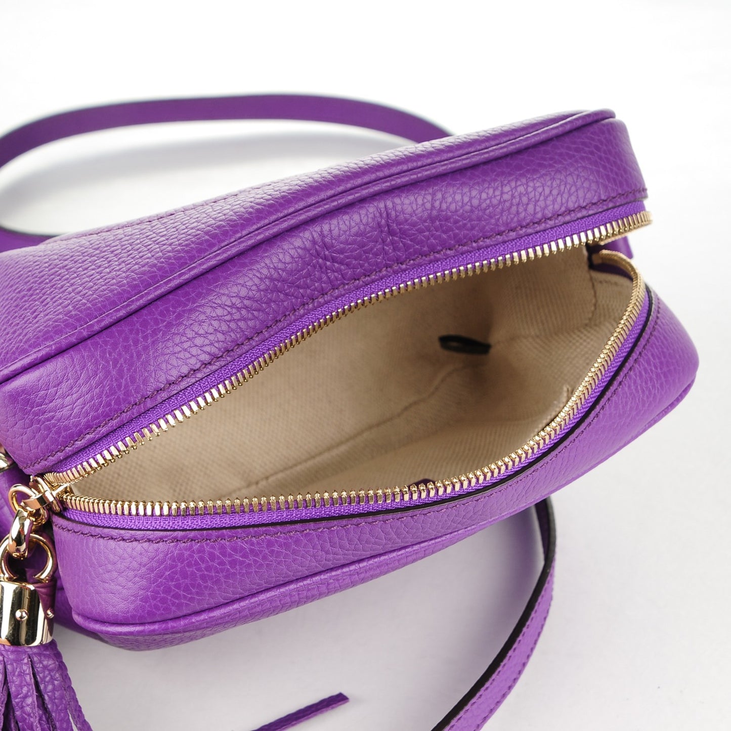Pebbled Calfskin Small Soho Disco Bag Shine Purple