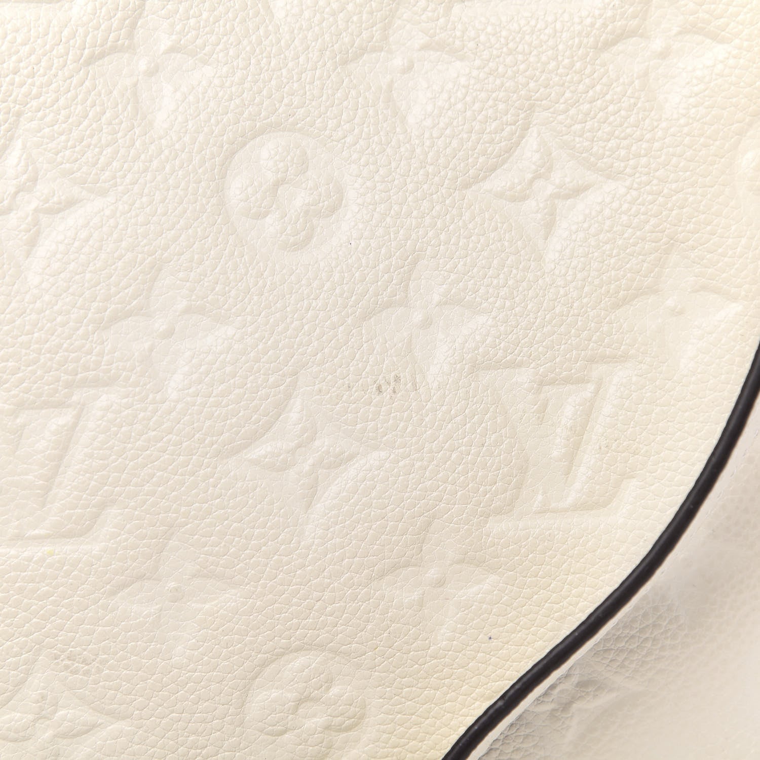 Louis Vuitton Empreinte Montaigne MM Neige 12 of 13