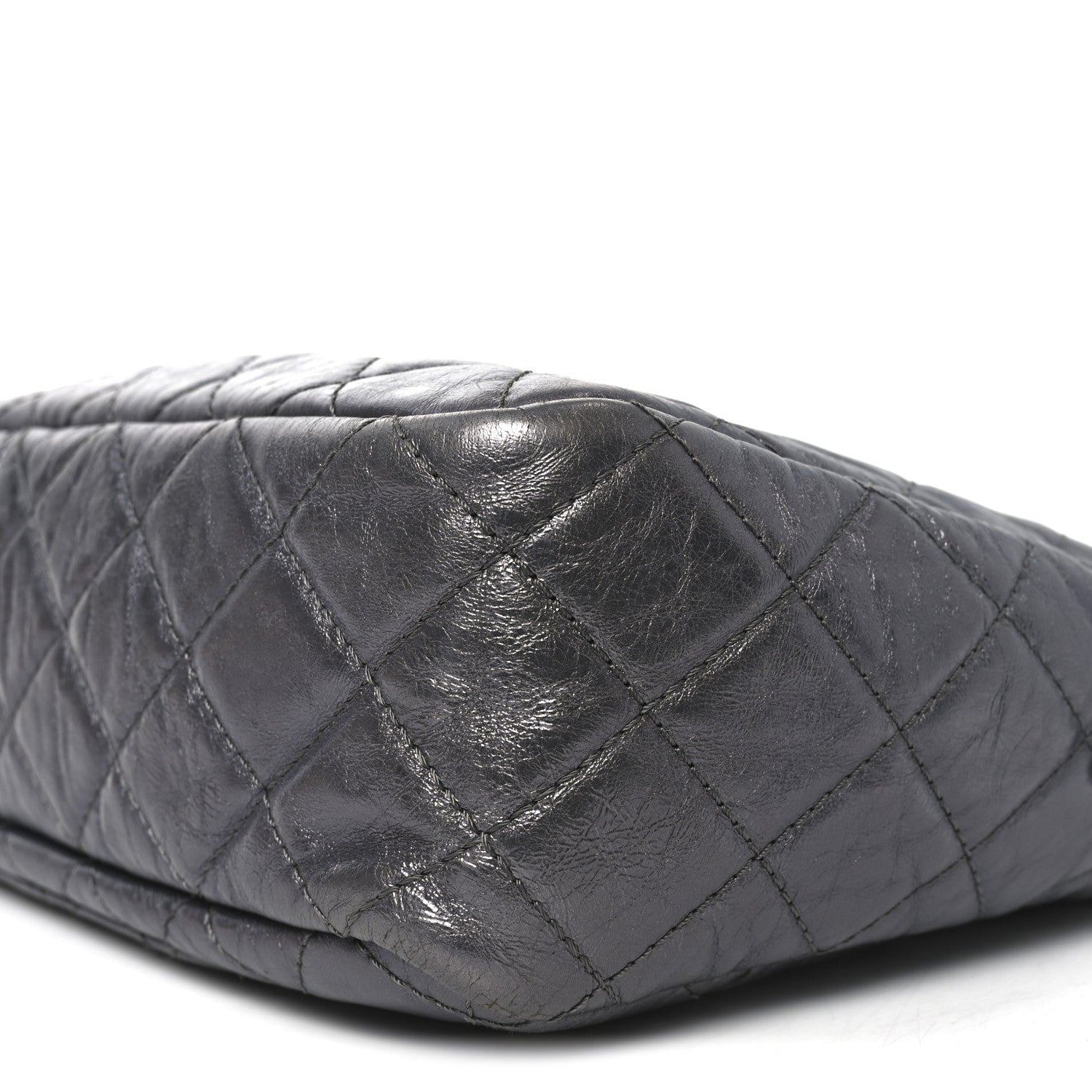 Chanel Metallic Aged Calfskin Quilted Large Reissue Camera Case Dark Silver 19 of 19