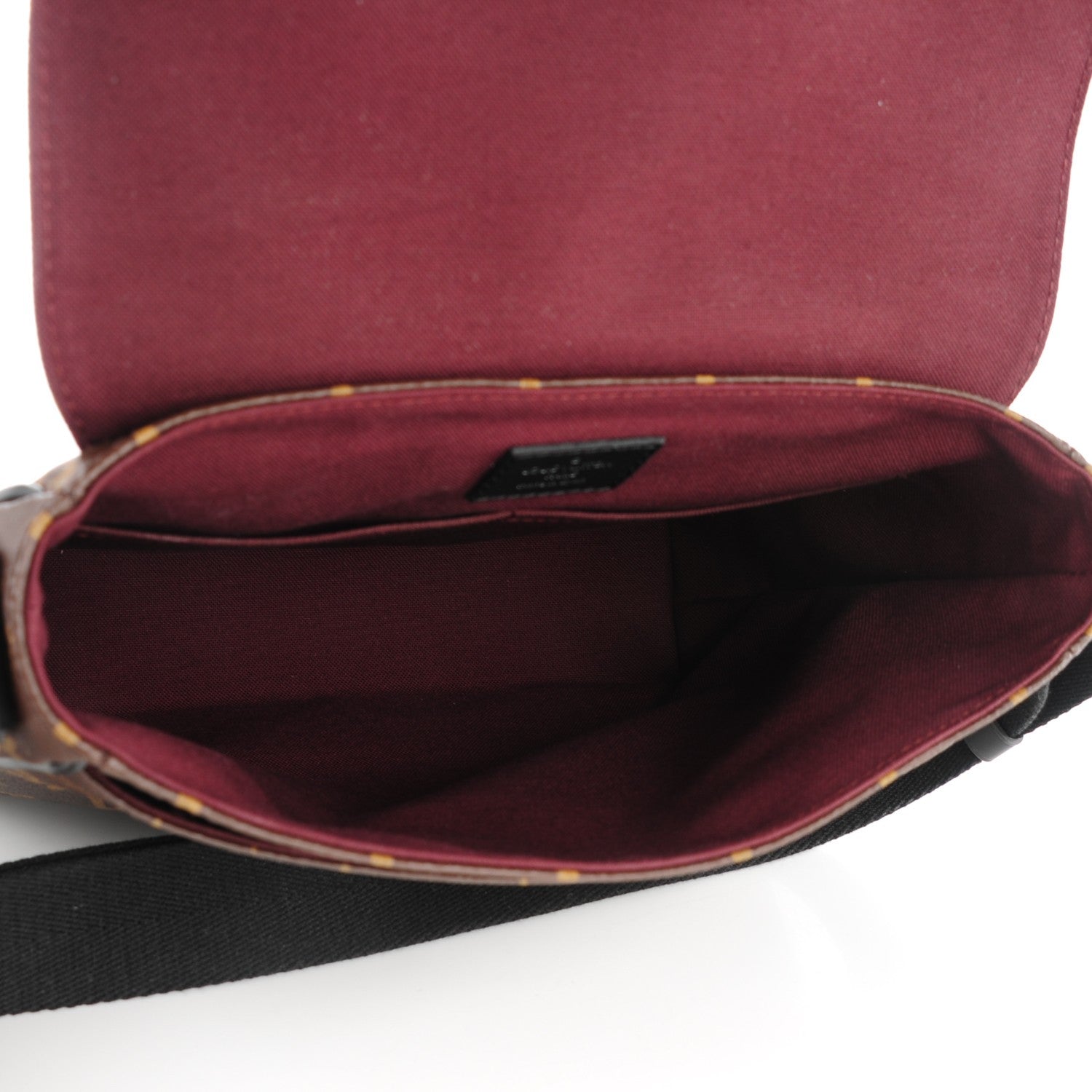 Louis Vuitton Monogram Macassar District PM 7 of 7