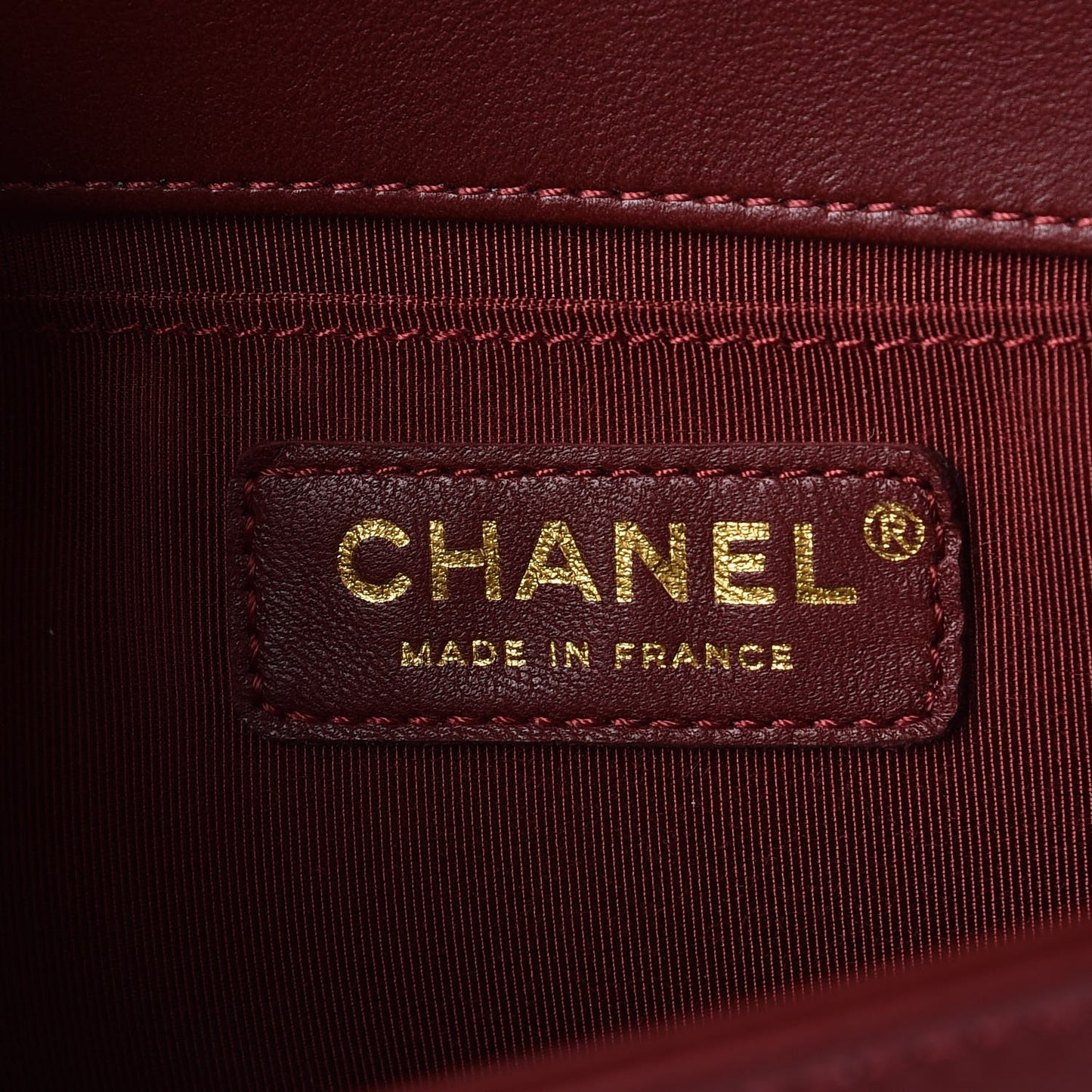 Lambskin Quilted Medium Boy Flap Burgundy
