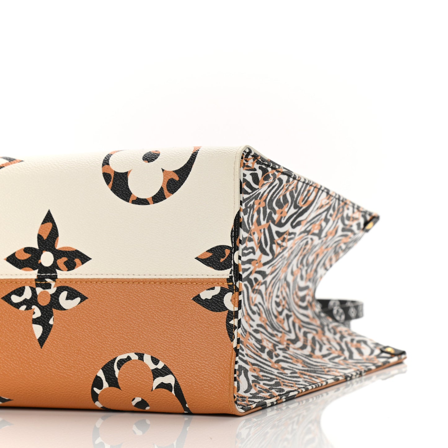 Monogram Giant Jungle Onthego GM Ivory