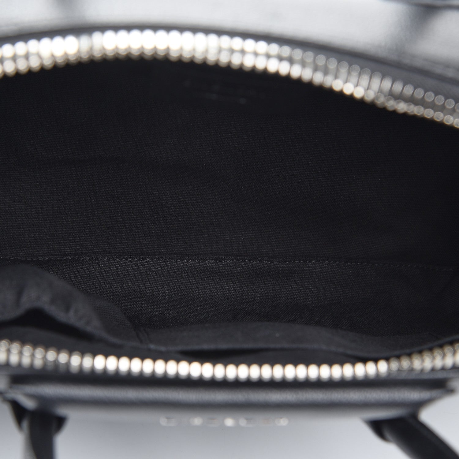 Givenchy Sugar Goatskin Medium Antigona Black 6 of 8