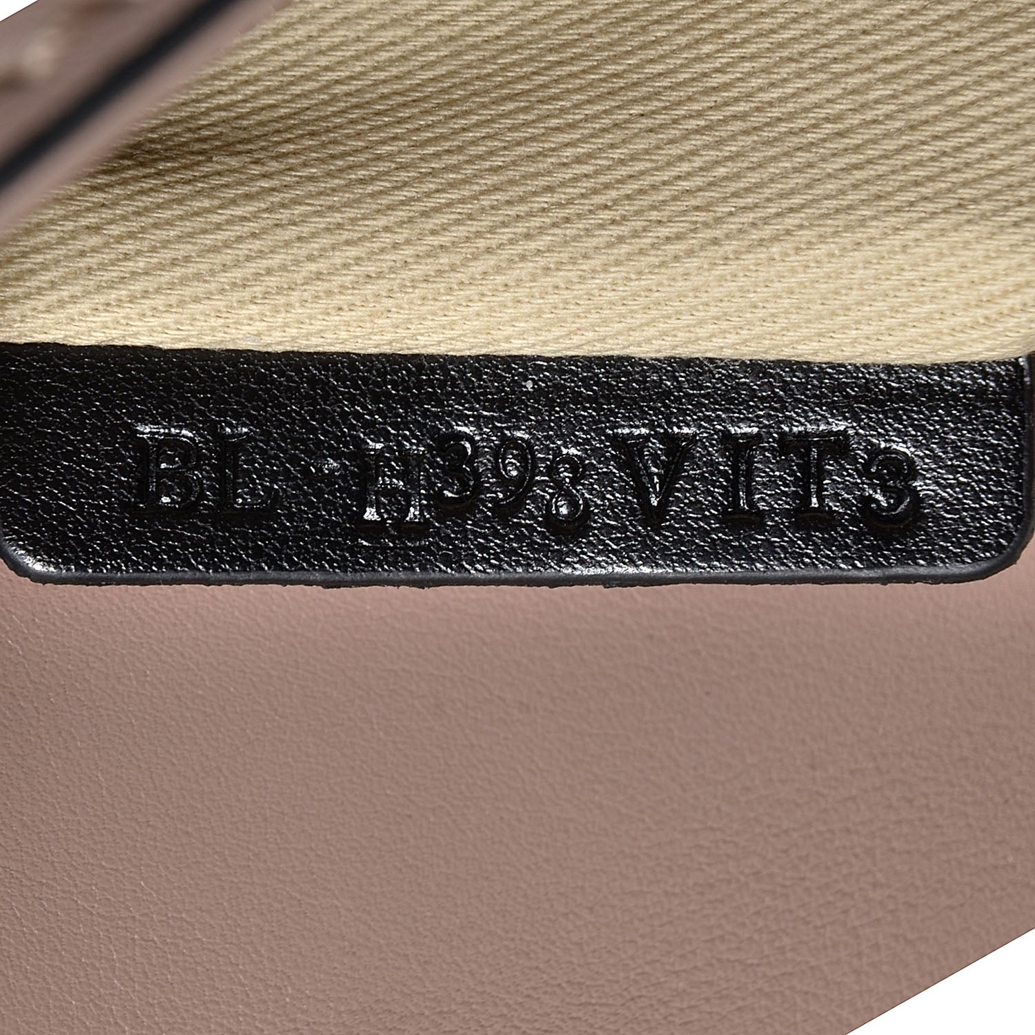 Valentino Garavani Vitello Medium Glam Lock Rockstud Flap Poudre 7 of 7
