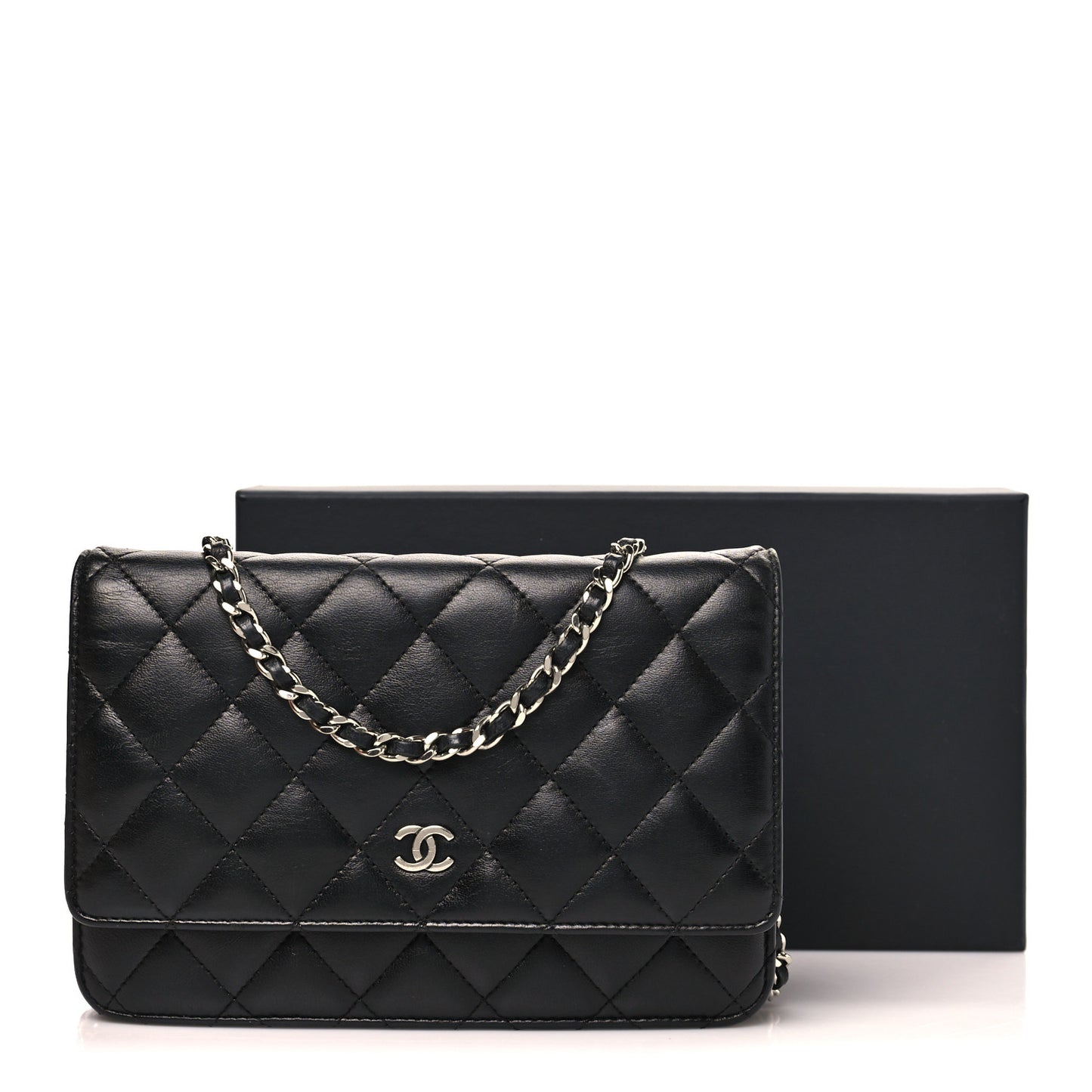 Lambskin Quilted Wallet On Chain WOC Black