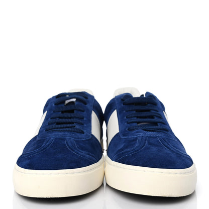 Valentino Garavani Suede Calfskin Mens Rockstud Flycrew Sneakers 43 Navy White 2 of 4