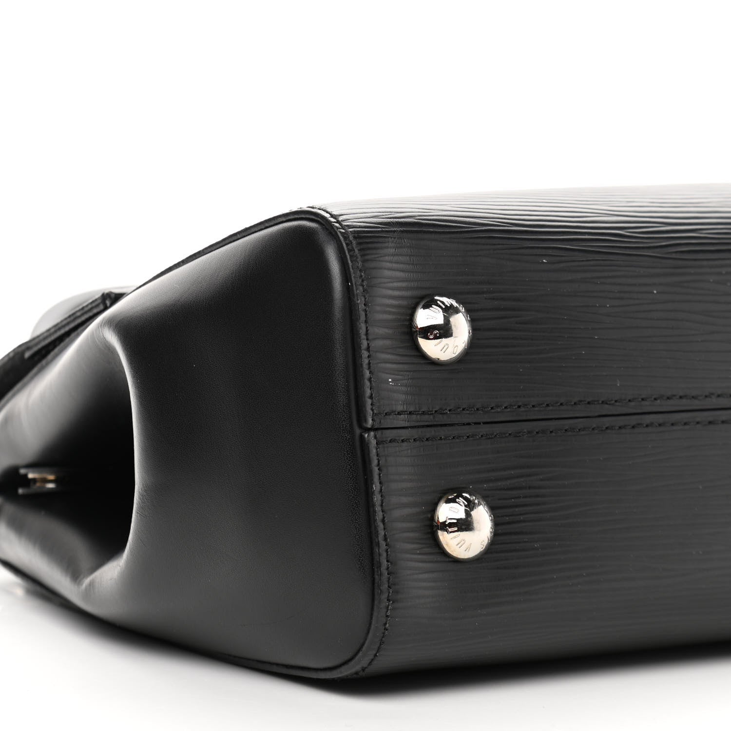 Louis Vuitton Epi Cluny BB Black 8 of 9