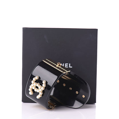 Chanel Resin Pearl CC Cuff Black 7 of 7