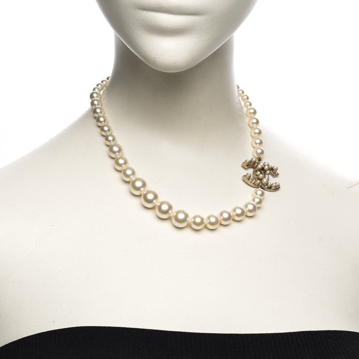 Chanel Graduated Pearl CC Short Necklace Gold 2 of 5