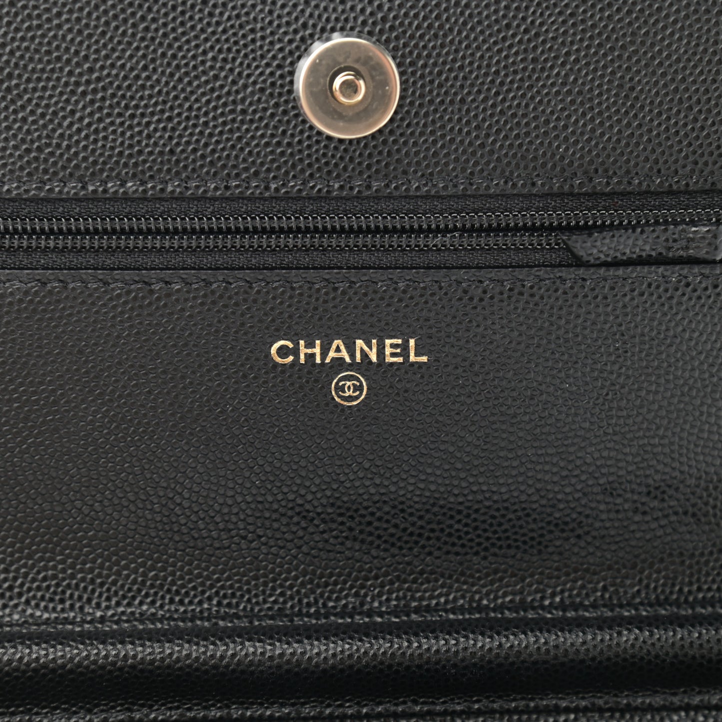 Caviar Quilted Crystal CC Wallet On Chain WOC Black
