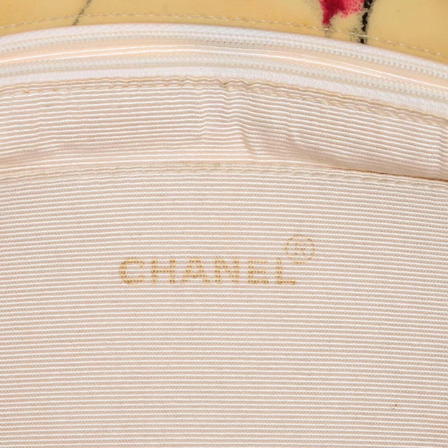 Chanel Coated Canvas Quilted Lips and Kisses Graffiti XL Tote Beige 6 of 8