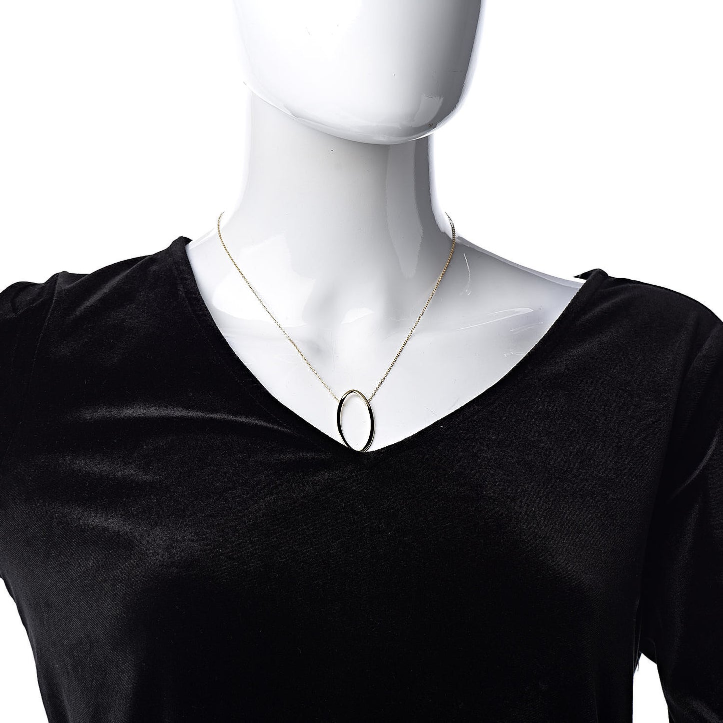 18K Yellow Gold Metro Oval Pendant Necklace