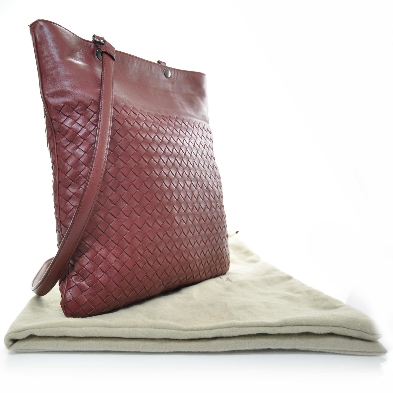 Bottega Veneta Nappa Intrecciato Flat Crossbody Bag Red 2 of 11