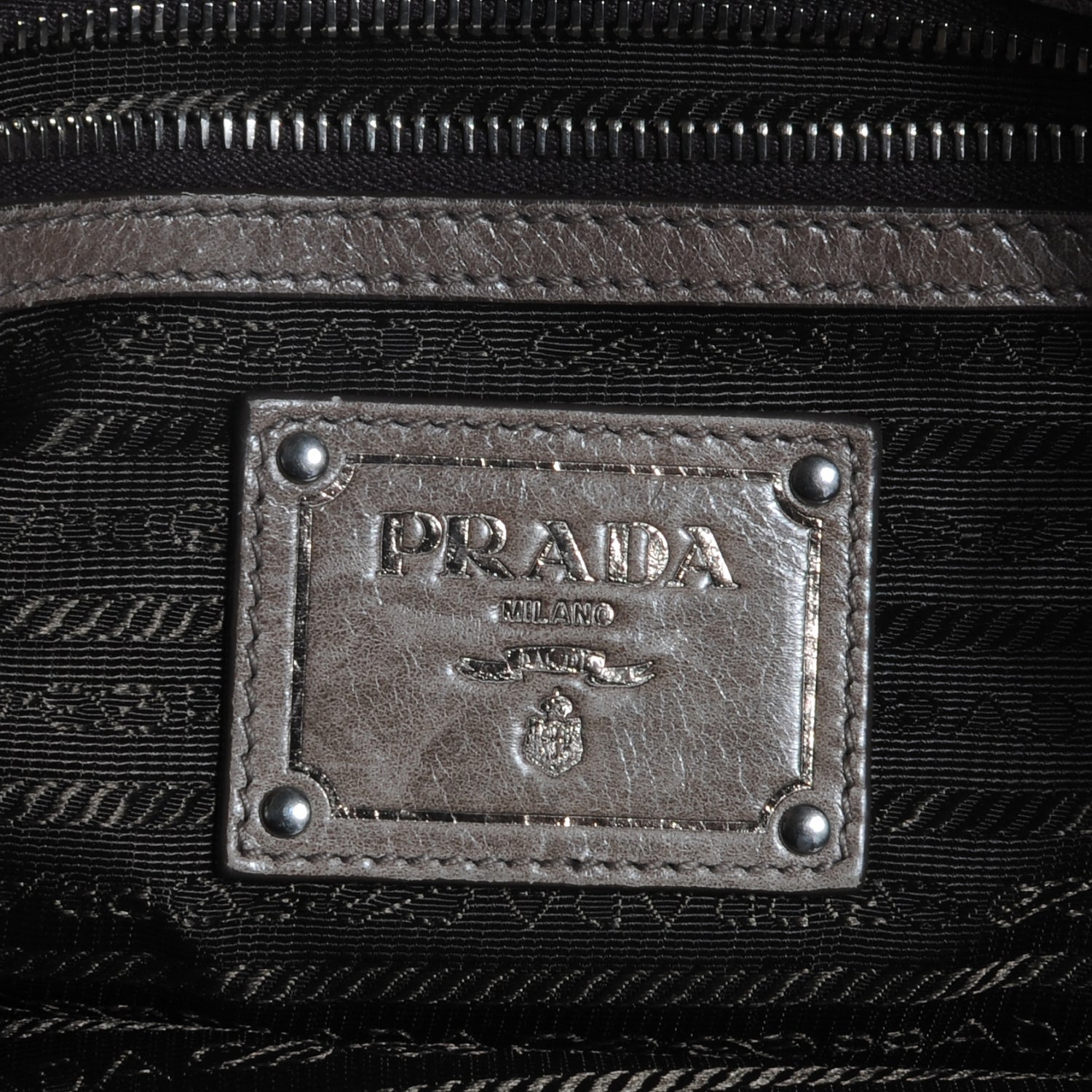 Prada Vitello Shine Tote Argilla 7 of 9