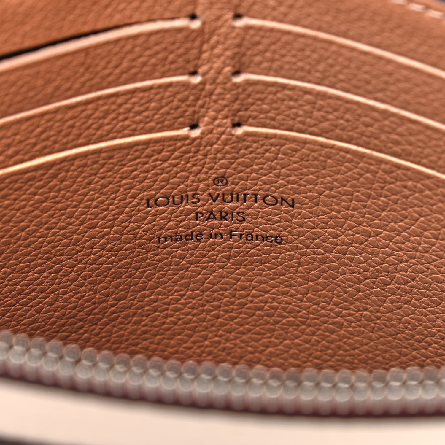 Louis Vuitton Soft Calfskin My Lockme Pochette Rose Silk Quartz 6 of 13