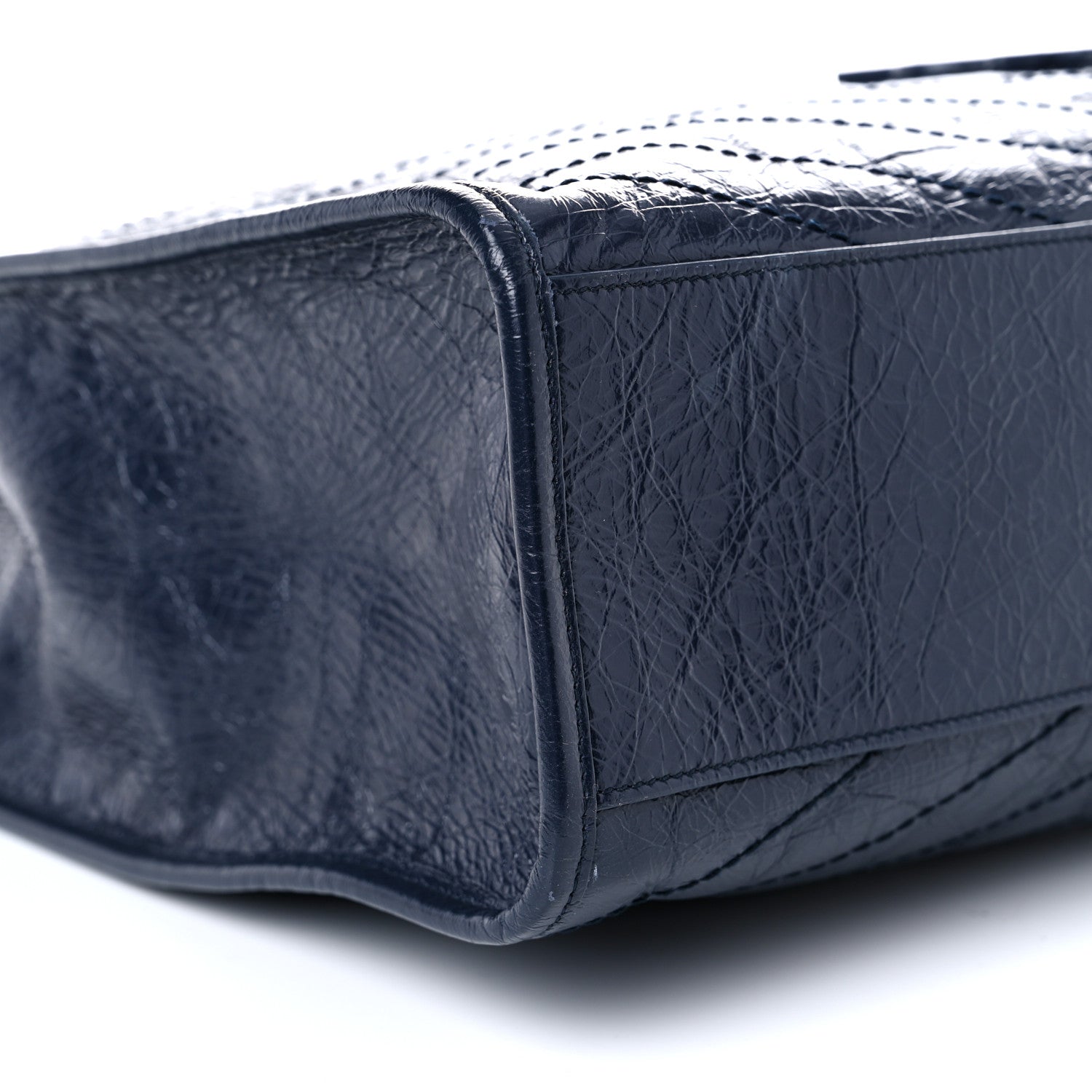 Saint Laurent Crinkled Calfskin Matelasse Monogram Niki Shoulder Bag Deep Marine 8 of 14