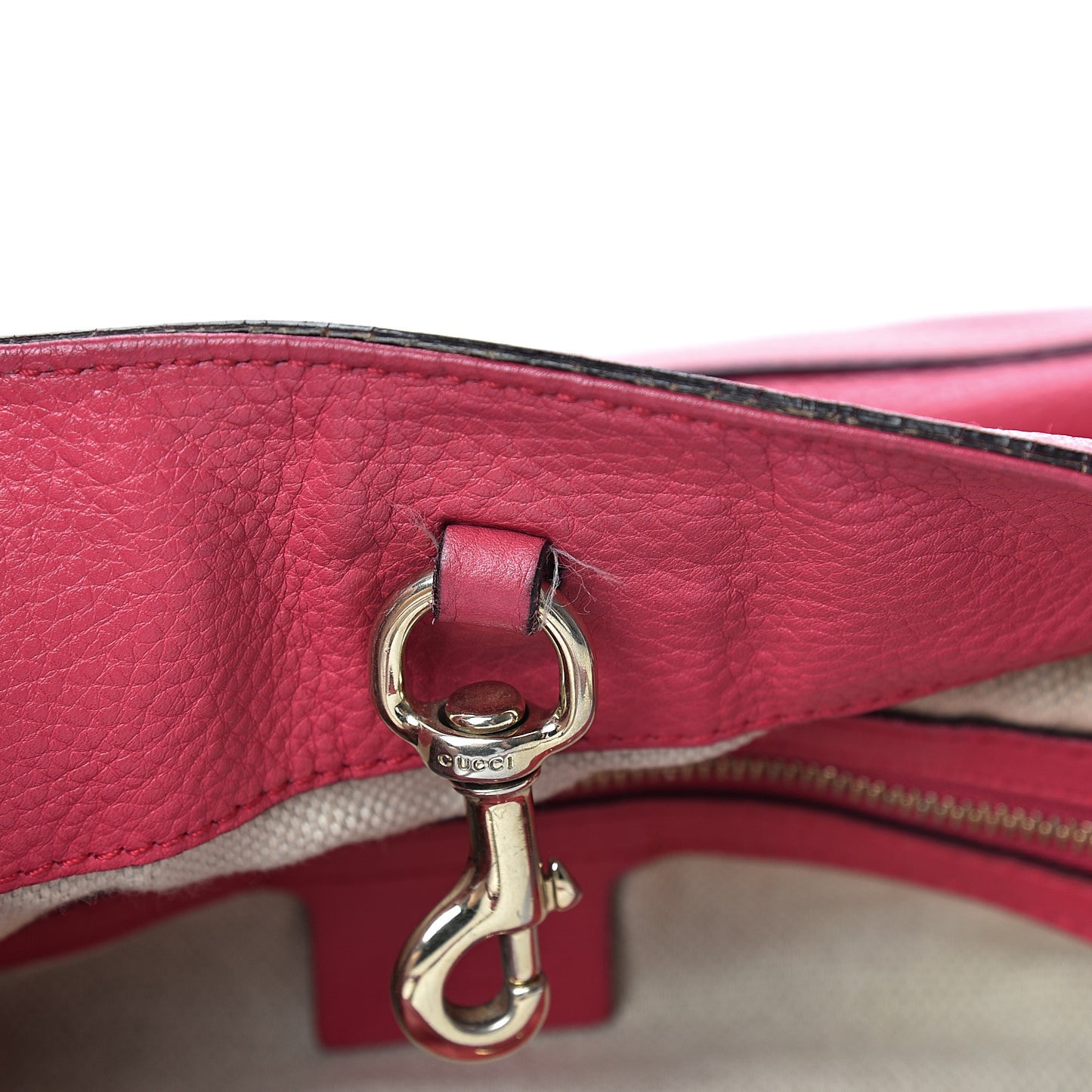 Pebbled Calfskin Medium Soho Chain Shoulder Bag Pink