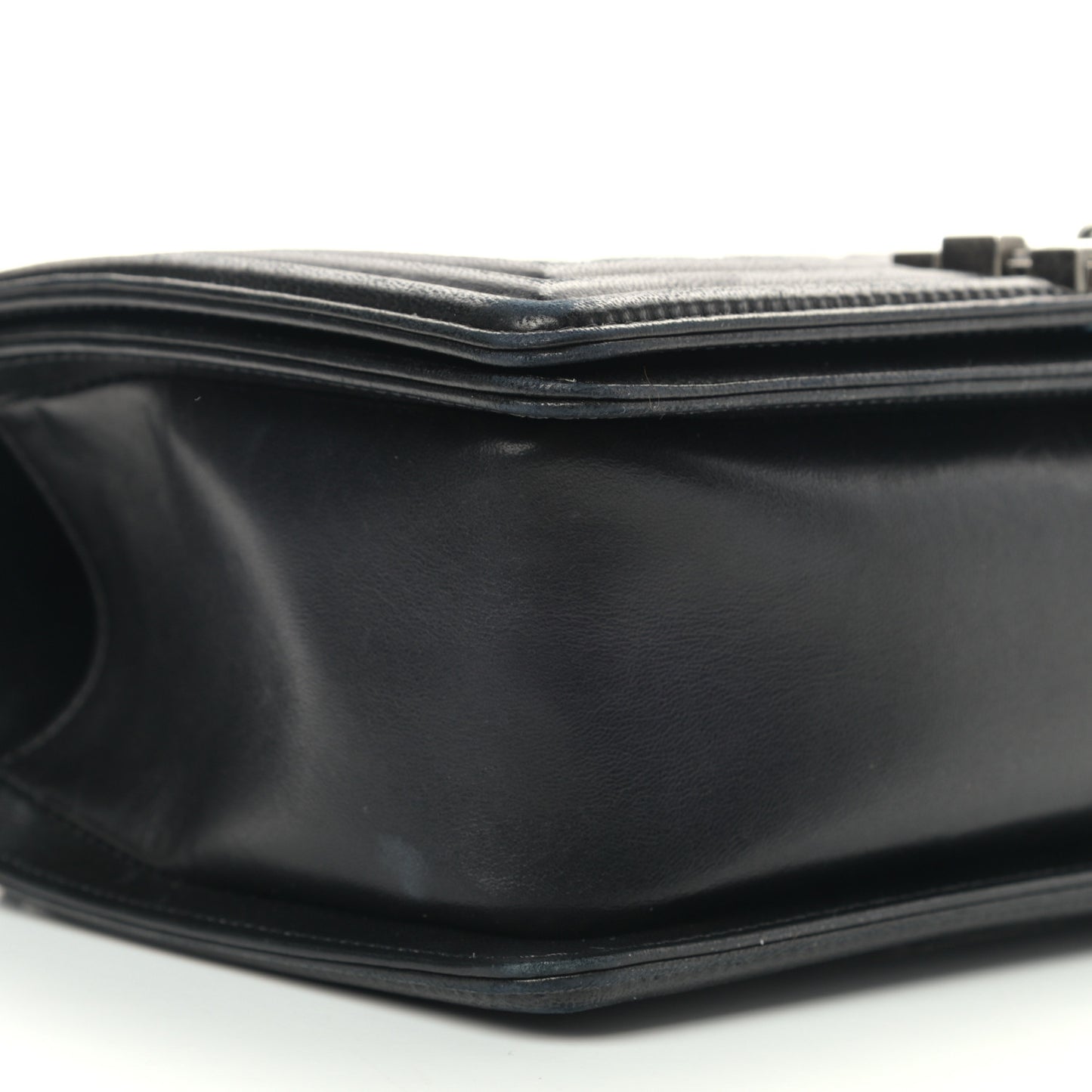 Lambskin Quilted Medium Boy Flap Black