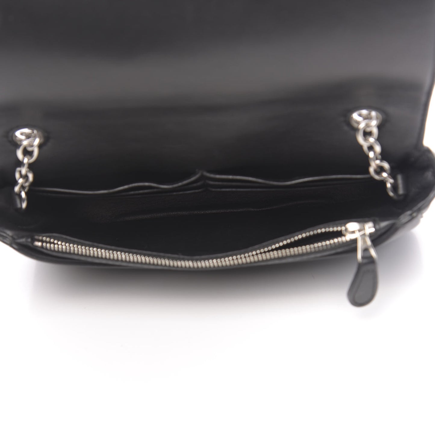 Pebbled Calfskin Everyday Chain Wallet Black